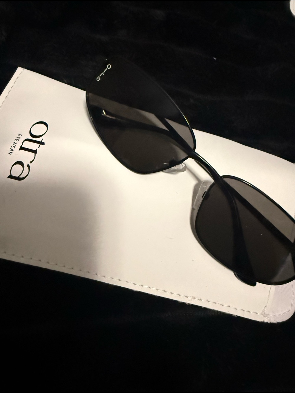 Otra Men's Black Rimless Sunglasses with Polarized Lenses